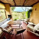 Villino Con Vista Mare E Piscina